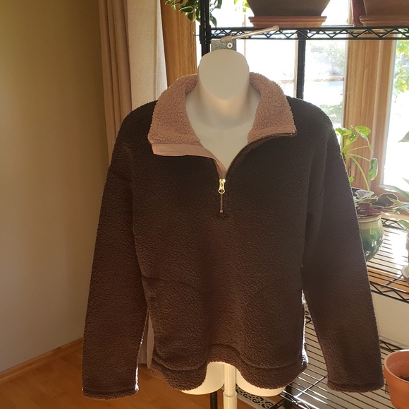 Old Navy  Fleece Jacket in grey and pink - Picture 2 of 7